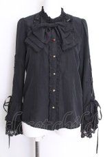 画像1: axes femme kawaii / リボンブローチ付姫袖ブラウス  黒 S-26-09-22-009-AX-BL-HR-ZS (1)