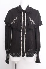 画像1: axes femme kawaii / 刺繍入りケープ付2wayブラウス  黒 S-26-09-22-010-AX-BL-HR-ZS (1)