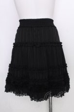 画像2: axes femme / お花付きペチ的ミニスカート  黒 S-26-09-25-057-AX-SK-AS-ZS (2)