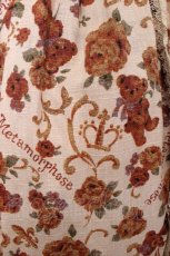 画像9: metamorphose / ゴブラン風くまちゃんフロントボタンリボンジャンパースカート  オフ S-26-10-04-042-ME-OP-AS-ZS (9)