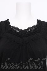 画像3: axes femme / バックル使いインナープルオーバー  黒 S-26-10-06-030-AX-TO-HR-ZS (3)