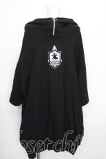 画像1: CIVARIZE / ツイステッドワンダーランド イグニハイド寮 半袖パーカー  黒 S-26-10-07-037-PU-TO-AS-ZS (1)