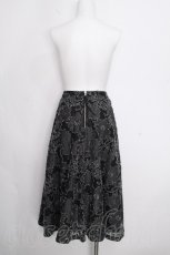 画像2: INGEBORG / レースフラワー配色スカート 11 グレー S-26-10-07-056-LO-SK-HR-ZS (2)