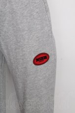 画像4: NieR Clothing / スウェットパンツ  グレー S-26-10-07-059-PU-PA-HR-ZS (4)