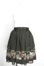 画像1: axes femme / プレゼントBOX柄ミドルスカート  カーキ S-26-10-12-1052-AX-SK-AS-ZS (1)