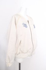 画像3: Fi.n.t / ローズアーチ刺繍サテンブルゾン  ベージュ S-26-10-12-1017-CA-JA-HR-ZS (3)