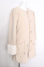 画像2: Swankiss / ファー付きビジューコート  ベージュ S-26-10-12-047-LO-CO-HR-ZS (2)