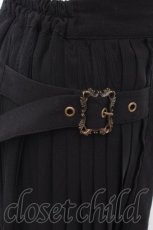 画像5: axes femme / サイドプリーツバックル付スカート  黒 S-26-10-12-059-AX-SK-AS-ZS (5)
