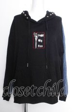 画像1: HELL CAT PUNKS / スタッズフード付き切替プルオーバー  黒ｘ青 S-26-10-16-040-PU-TO-HR-ZS (1)