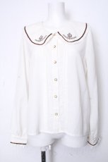 画像1: Amavel / クラウン刺繍ブラウス  オフｘブラウン S-26-10-19-1008-CA-BL-HR-ZS (1)