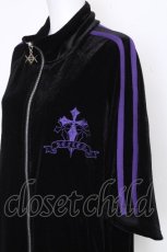 画像3: REFLEM / クロス刺繍半袖ベロアトラックジャケット  黒ｘ紫 S-26-10-20-035-PU-JA-HR-ZS (3)