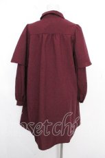 画像2: axes femme / ケープデザインワンピース  ワイン S-26-10-24-050-AX-OP-AS-ZS (2)