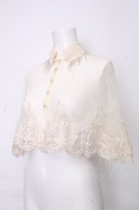 画像3: BLOOD SUPPLY（海外ブランド） / Lace Vintage Victorian Short Cape Shawl  ベージュ S-26-10-26-023-GO-TO-HR-ZS (3)