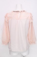 画像2: axes femme POETIQUE / レーシーフリルスタンドブラウス  ピンク S-26-10-28-011-AX-TO-AS-ZS (2)