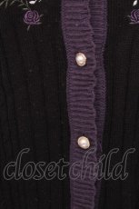画像4: axes femme / 音楽刺繍ロングニットカーディガン  黒ｘ紫 S-26-10-28-018-AX-TO-HR-ZS (4)