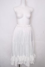 画像1: axes femme kawaii / ミディフリルペチスカート  白 S-26-10-29-045-AX-SK-HR-ZS (1)
