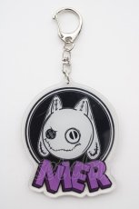画像1: 【SALE】NieR CLOTHING / アクリルキーホルダー【丸形NieRちゃん】 T-23-10-27-077-PU-ZA-IG-ZT575-F001 (1)