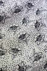 画像3: 【SALE】KANEKO ISAO / フラワー総柄スカート  アイボリーＸ黒 T-24-01-16-039-EL-SK-HD-ZT402 (3)