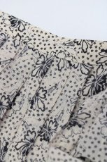 画像7: 【SALE】KANEKO ISAO / フラワー総柄スカート  アイボリーＸ黒 T-24-01-16-039-EL-SK-HD-ZT402 (7)