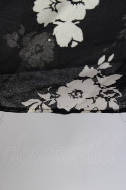 画像9: INGEBORG / 白&赤フラワー柄スカート S 黒X白X赤 T-24-01-20-026-LO-SK-HD-ZT018