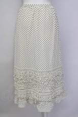 画像2: 【SALE】KANEKO ISAO / 裾フリルピンタックドットスカート  白Ｘ黒 T-24-01-21-047-EL-SK-HD-ZT053 (2)