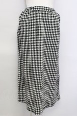 画像1: 【SALE】KANEKO ISAO / ギンガムチェックタイトスカート  黒Ｘ白チェック T-24-01-24-040-EL-SK-HD-ZT134 (1)