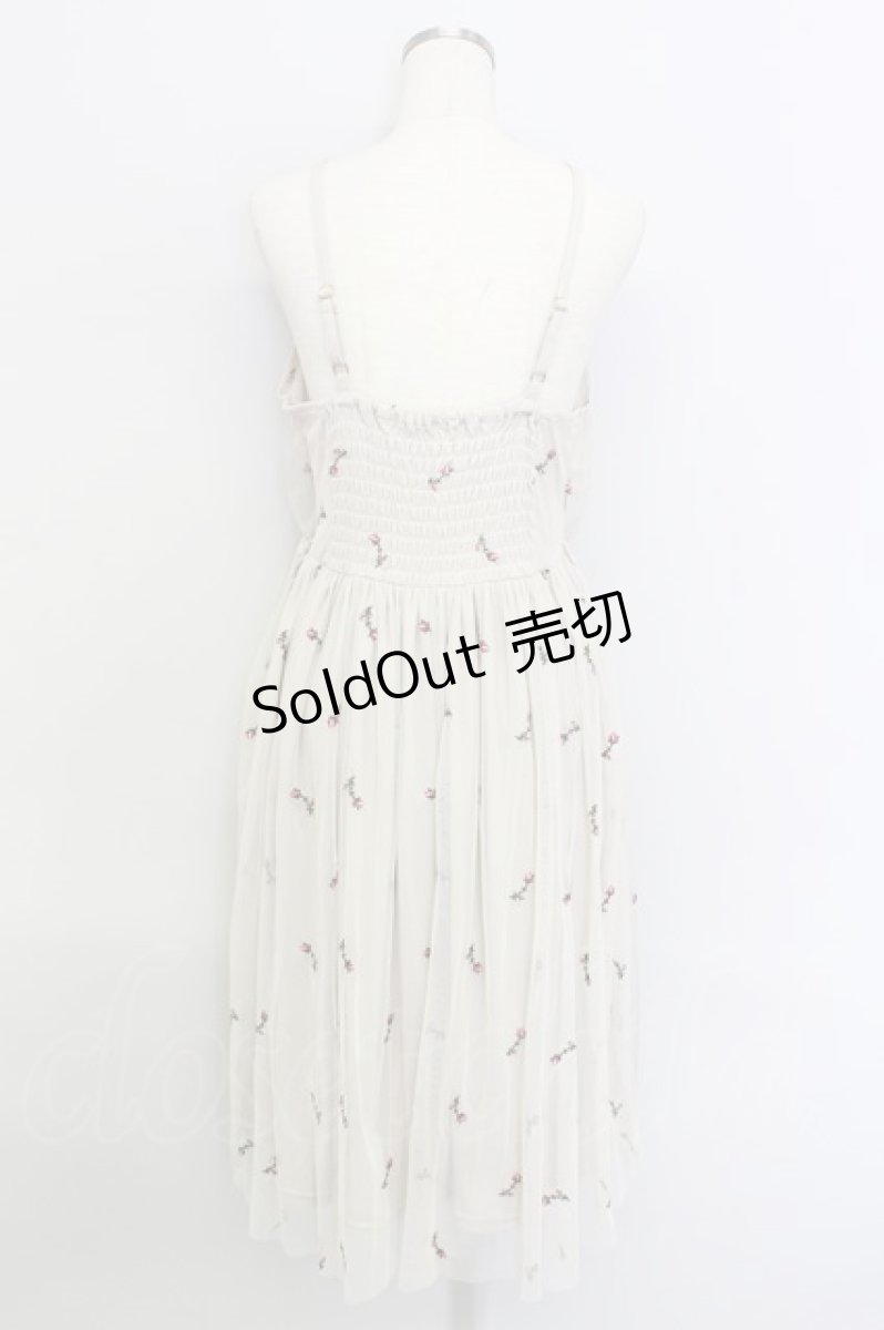 画像2: 【SALE】F&A / フラワー刺繍チュールキャミワンピース  アイボリー T-24-02-07-011-LO-OP-HD-ZT099 (2)