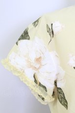 画像3: 【SALE】KANEKO ISAO / フラワー半袖トップス  イエローＸ白Ｘ緑 T-24-02-18-008-EL-TO-HD-ZT355 (3)