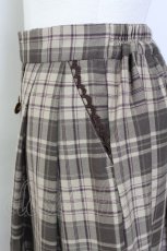 画像3: 【SALE】axes femme /フロッキーチェックスカート  カーキ T-24-02-23-041-AX-SK-AS-ZT385 (3)