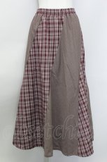画像1: 【SALE】axes femme /ベルト付チェック柄スカート M ボルドー T-24-03-08-036-AX-SK-SZ-ZT233 (1)