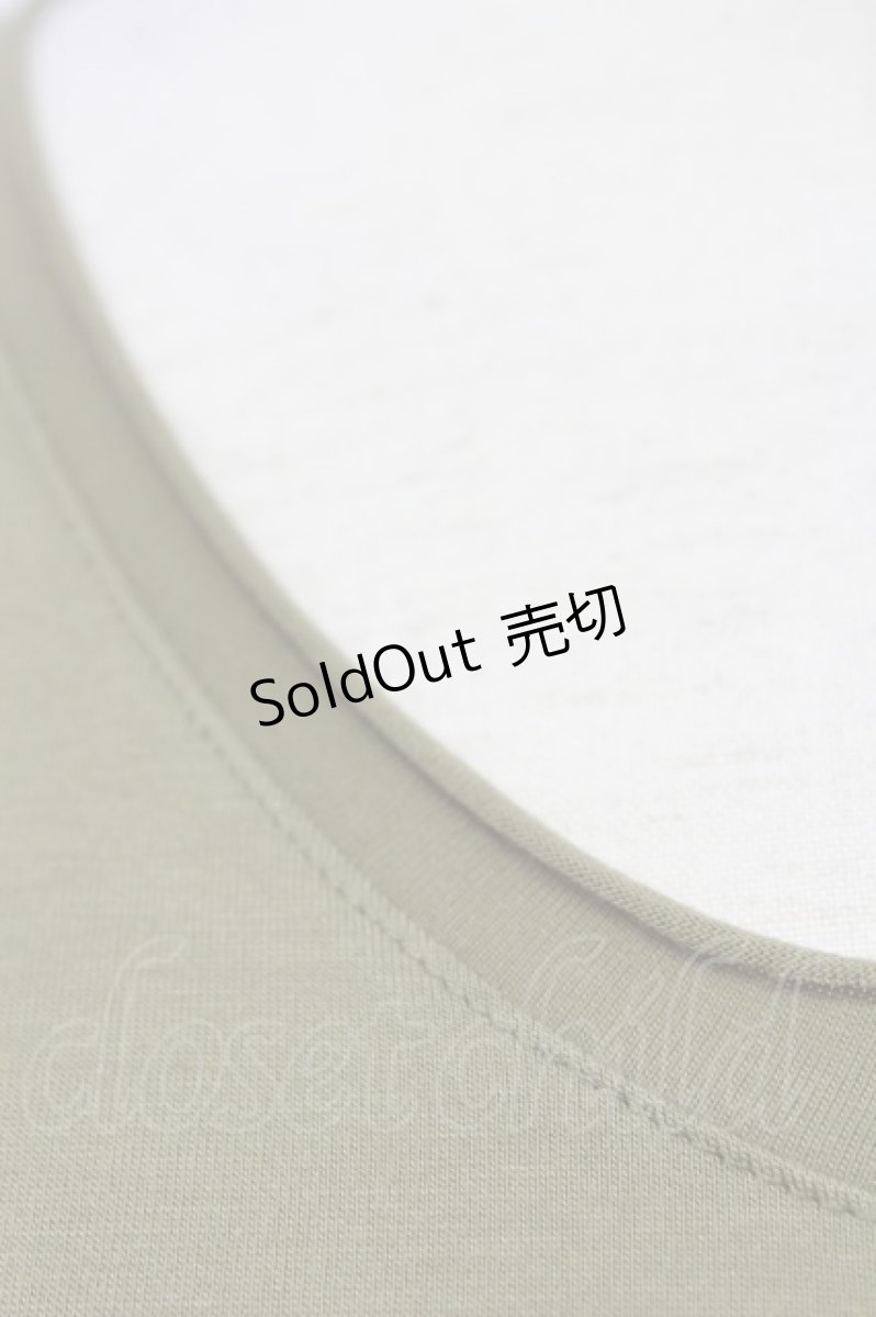 画像6: 【SALE】E hyphen world gallery PEACE / 袖フリンジプルオーバー  オリーブ T-24-03-21-015-LO-TO-IG-ZT127 (6)