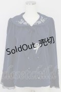 axes femme / sajou刺繍入Wボタンブラウス  ネイビー T-24-06-30-022-AX-BL-HD-ZI