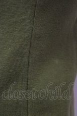画像4: ALGONQUINS / 袖刺繍入トップス  カーキ T-24-08-09-013-AL-TO-SZ-ZT316 (4)