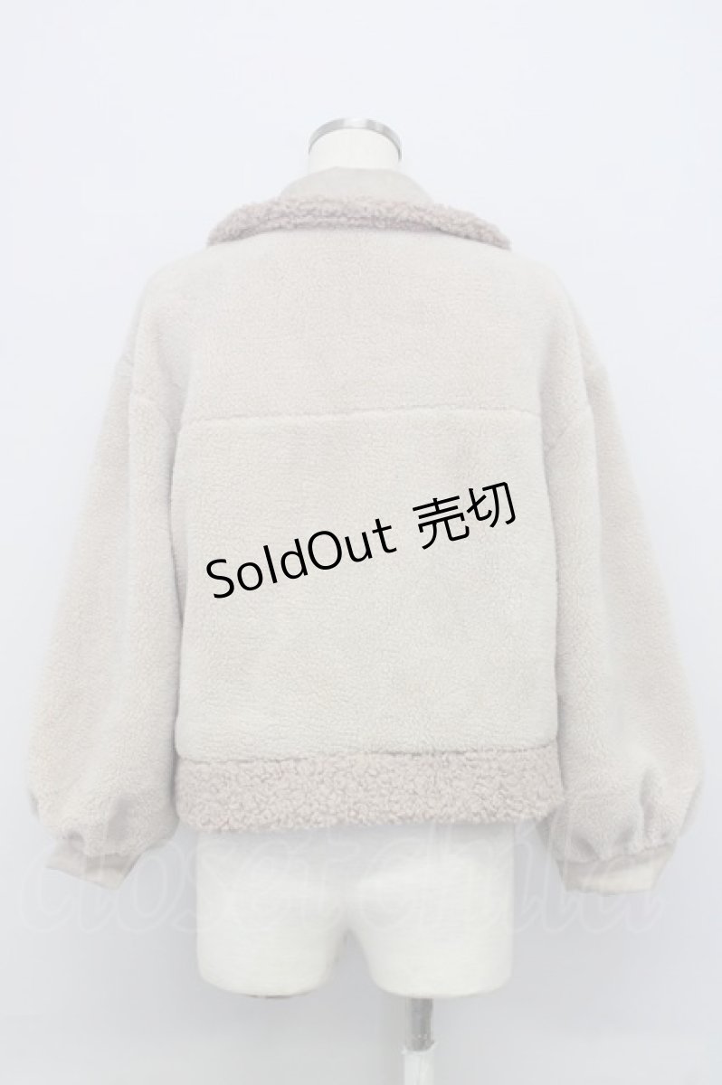 画像2: 【SALE】titty&Co. / ボアジャケット F ベージュ T-24-09-18-004-LO-JA-SZ-ZT356 (2)