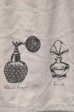 画像4: 【SALE】Fi.n.t / 香水瓶プリントジャンパースカート  くすみピンクＸ黒 T-24-10-31-031-CA-OP-HD-ZT330 (4)