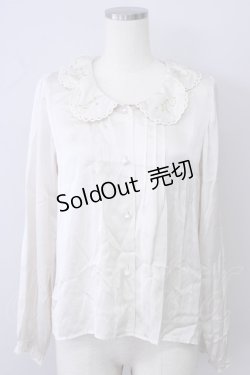 画像1: Fi.n.t / 刺繍スカラップ襟ブラウス  アイボリーＸゴールド T-24-11-07-060-CA-BL-HD-ZT143