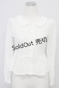 F i.n.t / 総レースペプラムブラウス  ホワイト T-24-12-02-002-CA-BL-SA-ZT347