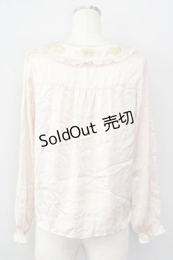 画像2: F i.n.t / 王冠刺繍ブラウス  ベージュ T-24-12-04-002-CA-BL-HD-ZT385