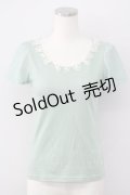 【SALE】F i.n.t / フラワーモチーフ&シースルー袖トップス  グリーン T-24-12-13-004-CA-TO-HD-ZT104