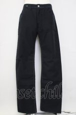 画像1: 【SALE】Karl Helmut / 後ろレザーロゴ刺繍パンツ XL 黒 T-24-12-27-024-EL-PA-SA-ZT406 (1)