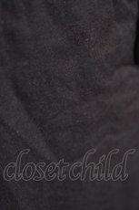 画像4: 【SALE】Karl Helmut / サイドボタン&ロゴ刺繍パンツ  黒 T-24-12-27-025-EL-PA-SA-ZT403 (4)