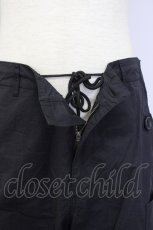 画像6: 【SALE】Karl Helmut / サイドボタン&ロゴ刺繍パンツ  黒 T-24-12-27-025-EL-PA-SA-ZT403 (6)