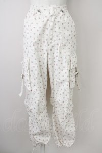 lilLilly / フラワーカーゴパンツ  白 T-25-01-12-030-LO-PA-SA-ZI