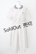 Fi.n.t / 刺繍入りマルチストライプシャツワンピース  ベージュ×ブルー T-25-01-17-016-CA-OP-HD-ZI