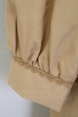 画像4: 【SALE】axes femme / キルティングブロッキングワンピース  ベージュ T-25-01-18-022-AX-OP-SA-ZT461 (4)