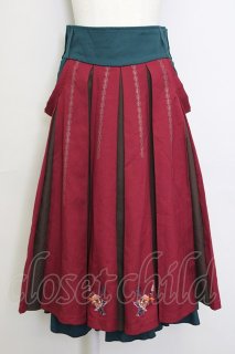 OZZON 紅葉刺繍袴スカート（赤） Ozz oneste / 椿刺繍プリーツ袴風スカート 赤X緑 T-25-01-20-030-OO