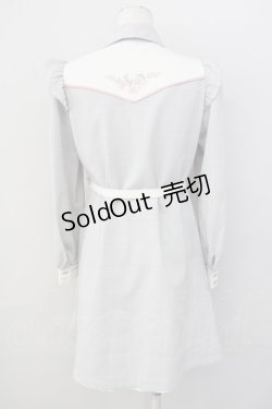 画像2: Secret Honey / フロント刺繍グレンチェックシャツワンピース  グレー T-25-01-24-010-CA-OP-SA-ZT330