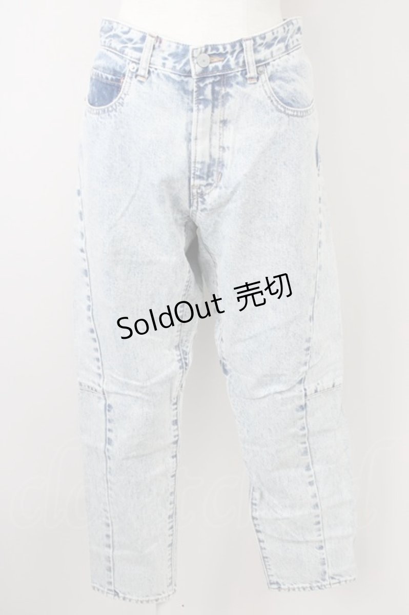 画像1: 【SALE】RNA / ケミカルウォッシュデニムパンツ M ライトブルー T-25-01-26-025-PU-PA-SA-ZT192 (1)