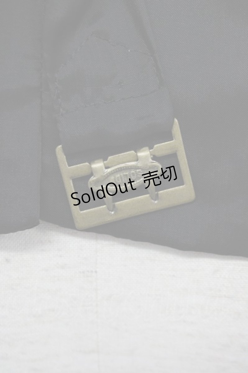 画像4: 【SALE】INGEBORG / ドット柄リボン付ベスト  ブラック T-25-01-31-009-LO-TO-SA-ZT375 (4)