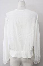 画像2: 【SALE】PINK HOUSE / ノーカラーパールボタン長袖ブラウス  アイボリー T-25-01-31-002-LO-BL-SA-ZT375 (2)